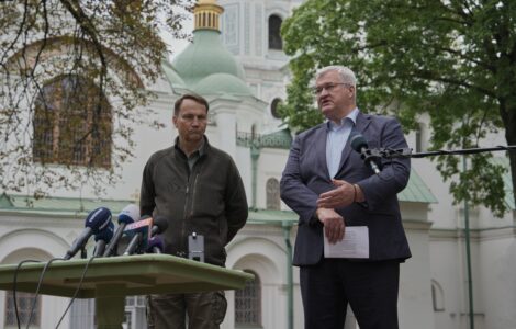 Zelenskyy says Ukraine will pause strikes on Russia if Kremlin spares critical infrastructure